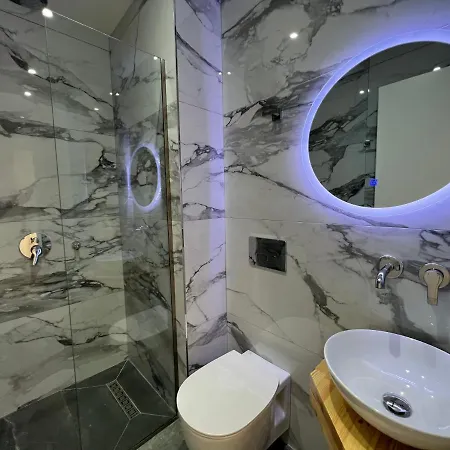 Hotel Poseidon *